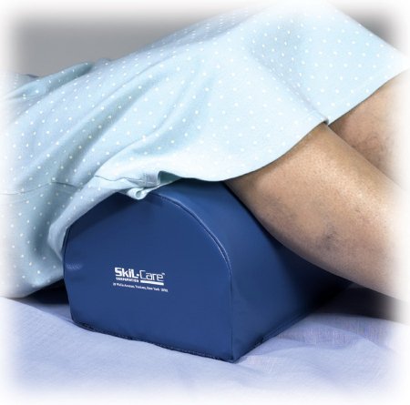 Skil-Care Semi-Round Positioner Bolster Skil-Care™ 17 W X 8 D X 5 H Inch Foam Freestanding - Each - 555043-EA
