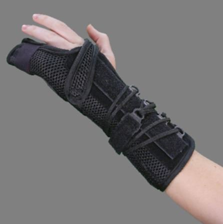 DeRoyal Boxer Fracture Brace Warrior® Aluminum / Fabric Left Hand Black One Size Fits Most - Each - 5063-01-EA
