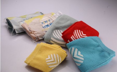 Welmed Slipper Socks Child Yellow Ankle High - Case of 48 - 1720-403-CS