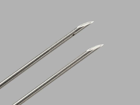Cook Medical Amniocentesis Needle EchoTip® 20 Gauge 15 cm Length Echogenic Tip - Box of 10 - G16290-BX