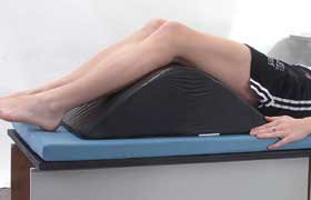 Alimed Knee Bolster AliMed® Deluxe 16 W X 24 D X 7-1/2 H Inch Foam Freestanding - Each - 9-235-EA