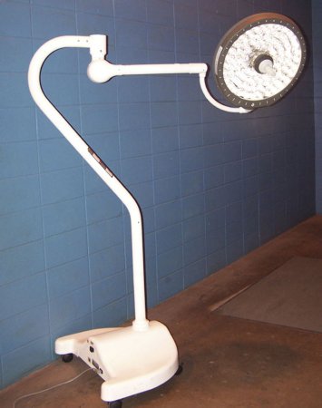 Steris Surgical Light Harmony® LED 585 Floor Standing LED White - Each - LEXM5JASS-EA