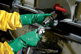 Kimberly Clark Chemical Protection Glove Jackson Safety* G80 Nitrile* Size 11 Flock Lined Green 13 Inch Straight Cuff NonSterile - Case of 60 - 94449-CS