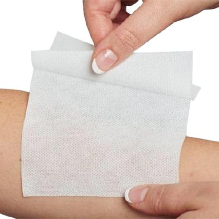 Smith & Nephew Dressing Retention Tape with Liner Primafix Plus White 4 Inch X 10 Yard Nonwoven Polyester NonSterile - Case of 24 - 055329-CS