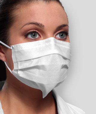Crosstex Procedure Mask Ultra™ Sensitive Pleated Earloops One Size Fits Most White NonSterile ASTM Level 3 Adult - Case of 2000 - GCFCXSSF-CS