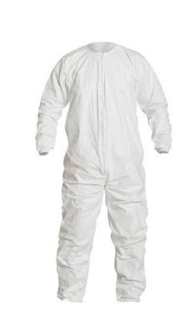 Dupont Specialty Products USA LLC Cleanroom Coverall DuPont™ Tyvek® IsoClean® 3X-Large White Disposable Sterile - Case of 25 - IC253BWH3X00250S-CS