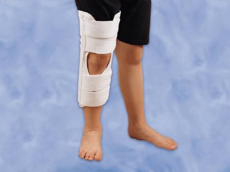 DeRoyal NonHinged Knee Immobilizer Stat™ Pediatric Medium 8 to 12 Inch Circumference 8 Inch Length Left or Right Knee - Each - 7064-02-EA