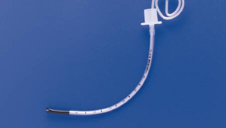 Teleflex LLC Uncuffed Endotracheal Tube Safety Clear™ 200 mm Length Curved 4.0 mm Pediatric Murphy Eye - Box of 10 - 100382040-BX