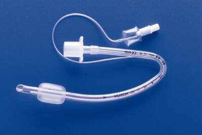 Teleflex LLC Cuffed Endotracheal Tube Rusch® AGT 251 mm Length Curved 5.5 mm Pediatric Murphy Eye - Box of 10 - 111780055-BX