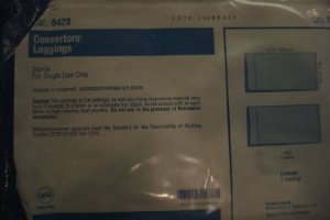 Cardinal Surgical Leggings 28 W X 43 L Inch, 6 Inch Cuff Sterile - Case of 20 - 8420-CS