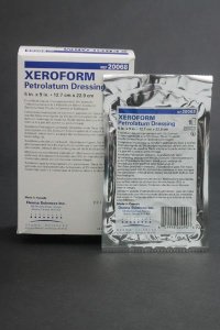 Gentell Xeroform Petrolatum Impregnated Dressing Xeroform™ Square 2 X 2 Inch Sterile - Case of 150 - DKC71164-CS