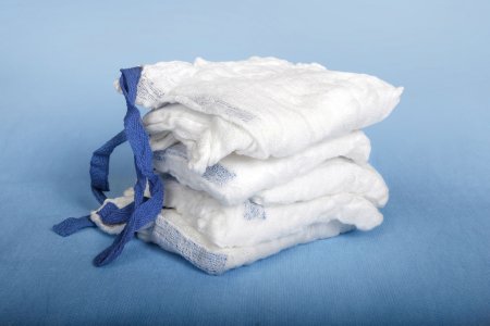 Medline Surgical Laparotomy Sponge X-Ray Detectable Cotton 18 X 18 Inch 5 Count Pack Sterile - Case of 200 - MDS251518LF-CS
