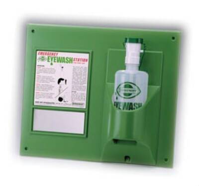 Fisher Scientific Eyewash Station Bel-Art* Scienceware* Wall Mount 16 oz. Bottle - Each - 10028-EA