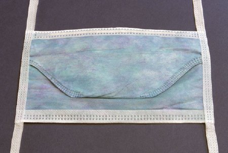 Cardinal Surgical Mask Cardinal Health™ Anti-fog Foam Duckbill Tie Closure One Size Fits Most Blue NonSterile ASTM Level 3 Adult - Case of 6 - AT54535-CS