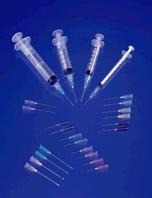 AirTite Products Standard Hypodermic Syringe with Needle ExelInt® 10 mL 1 Inch 18 Gauge NonSafety Regular Wall - Box of 100 - 26257-BX