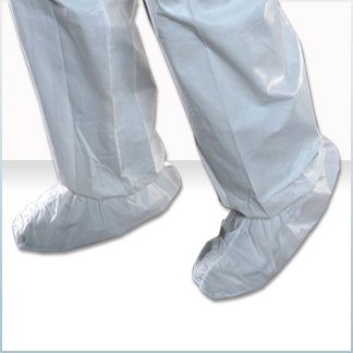 Alpha ProTech Shoe Cover Critical Cover® MaxGrip® Large Shoe High Nonskid Sole White NonSterile - Case of 100 - SH-E1W16-BH-CS