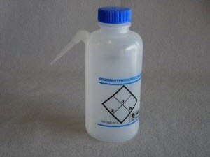 Fisher Scientific Safety Wash Bottle Sodium Hypochlorite Label / Easy Squeeze LDPE 500 mL (16 oz.) - Box of 6 - 028972-BX