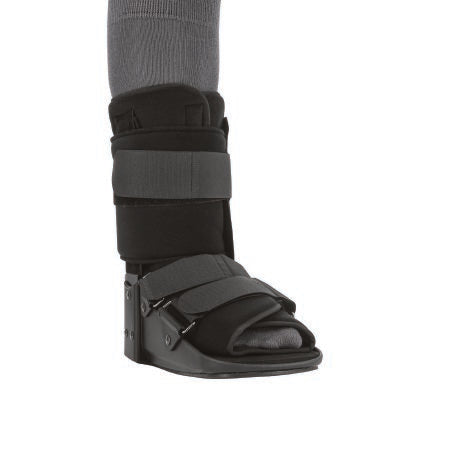 Core Products Walker Boot Swede-O® Medium Left or Right Foot Adult - Each - UTL-1130-BK-MED-EA