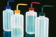 Fisher Scientific Wash Bottle Nalgene™ Narrow Mouth LDPE 500 mL (16 oz.) - Pack of 6 - 0340917E-PK
