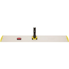 Lagasse Dust Mop Frame Rubbermaid® Commercial HYGEN™ 36 Inch Length Push Button Connection Aluminum - Each - RCPQ580YEL-EA