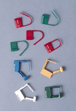 RD Plastics Company Padlock Seal RD Plastics Padlock Green Plastic - Case of 100 - R81-CS